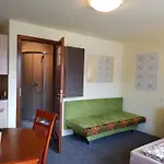 Seul 4*