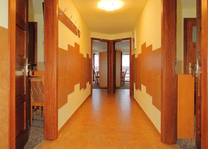 לינה וארוחת בוקר Seul 4*