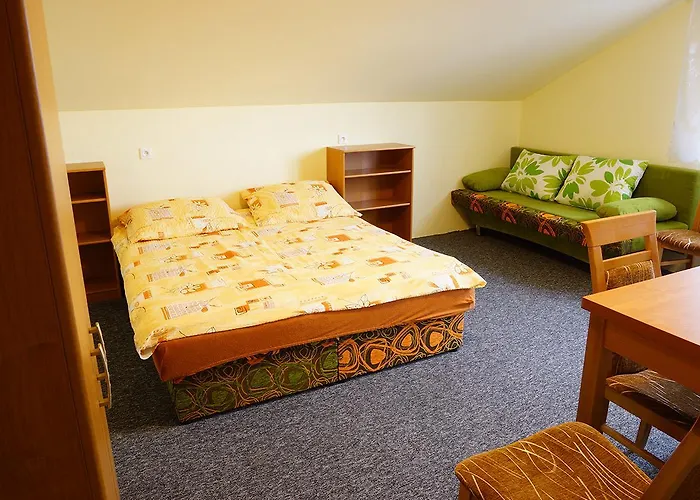 לינה וארוחת בוקר Seul 4*