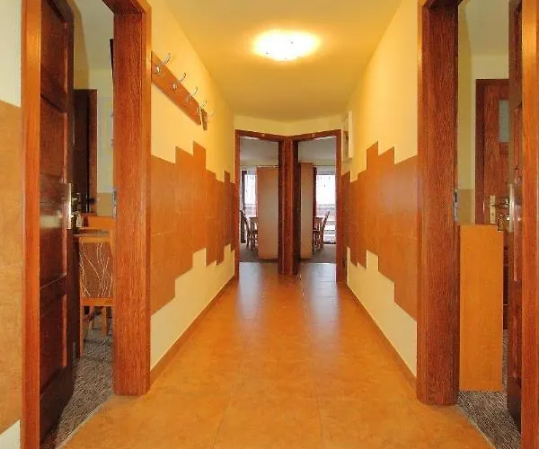 לינה וארוחת בוקר Seul